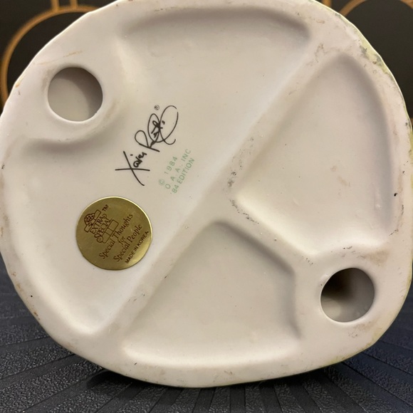 80s Cabbage Patch Signed Ceramic Figurine - Picture 5 of 8